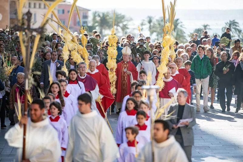 April: Easter Celebrations & Blossoming Beauty