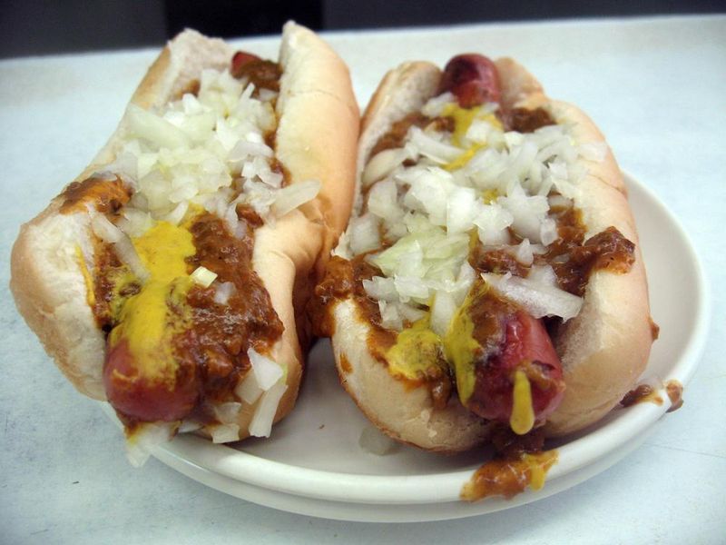 Michigan – Coney Dog At Lafayette Coney Island