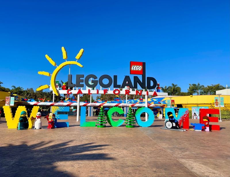 Legoland's Deep Space Mission Takes Construction Play to New Heights