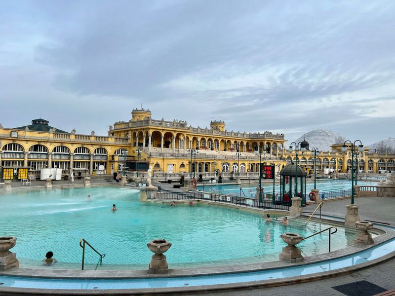 Budapest, Hungary: Thermal Spas and Old-World Grandeur