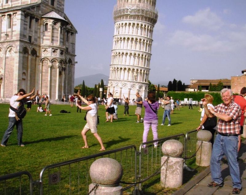 Pisa's Leaning Tower: A One-Trick Tourist Trap Not Worth The Detour