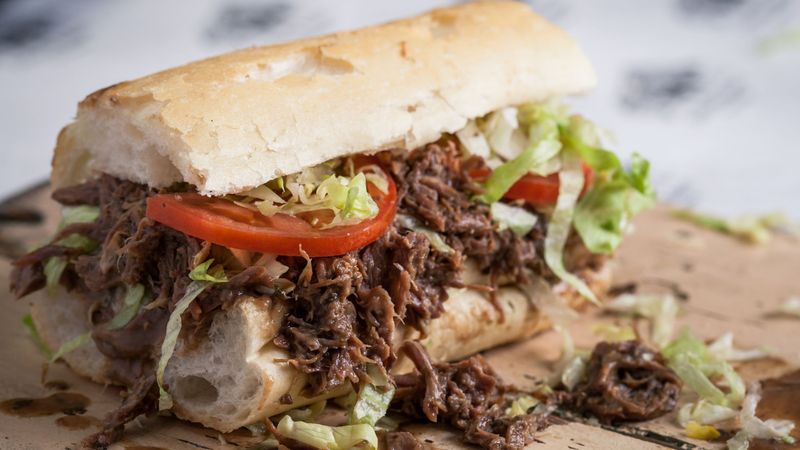 Louisiana: Parkway Bakery & Tavern In New Orleans