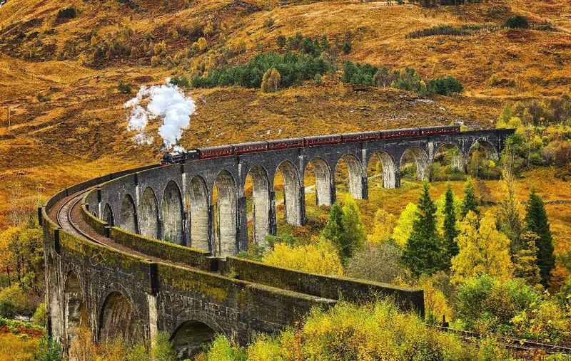 Hogwarts Express / Jacobite Steam Train – Scotland