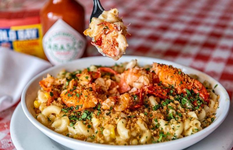 New Hampshire – Lobster Mac & Cheese At The River House