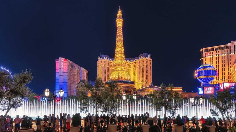 Walking the Entire Strip