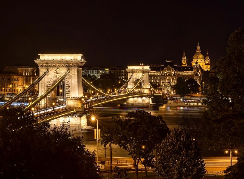 Budapest's Chain Bridge Wonder