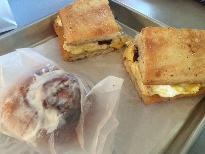 South Carolina: Devine Cinnamon Roll Deli In Columbia