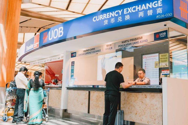 Exchanging Money At The Airport