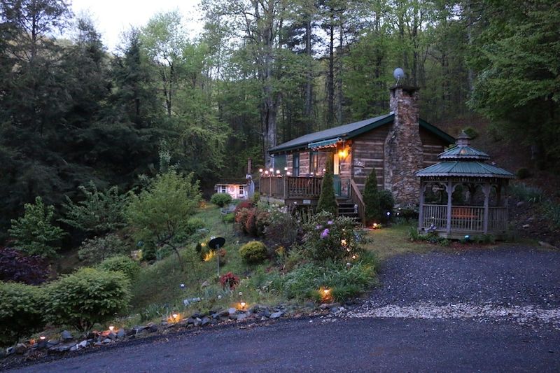 Blowing Rock, North Carolina (Cozy Getaway)