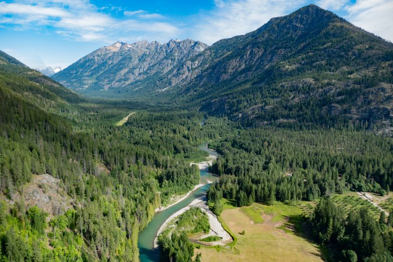 Stehekin River Canyon – Washington