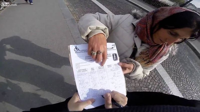 Falling for tourist tax scams