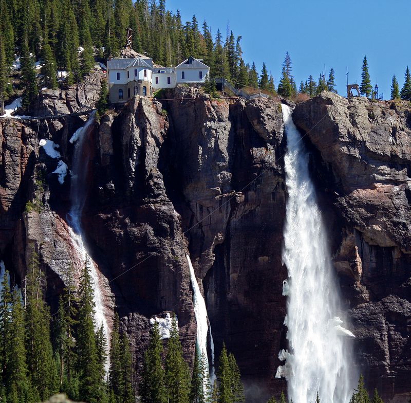 Telluride, Colorado (jaw-dropping)