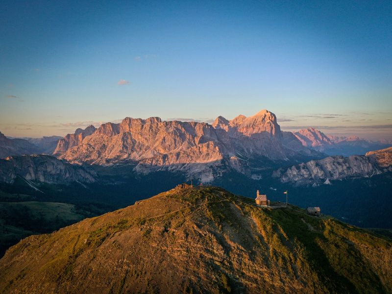 Mysterious Arabba: The Mountaineer's Secret Base