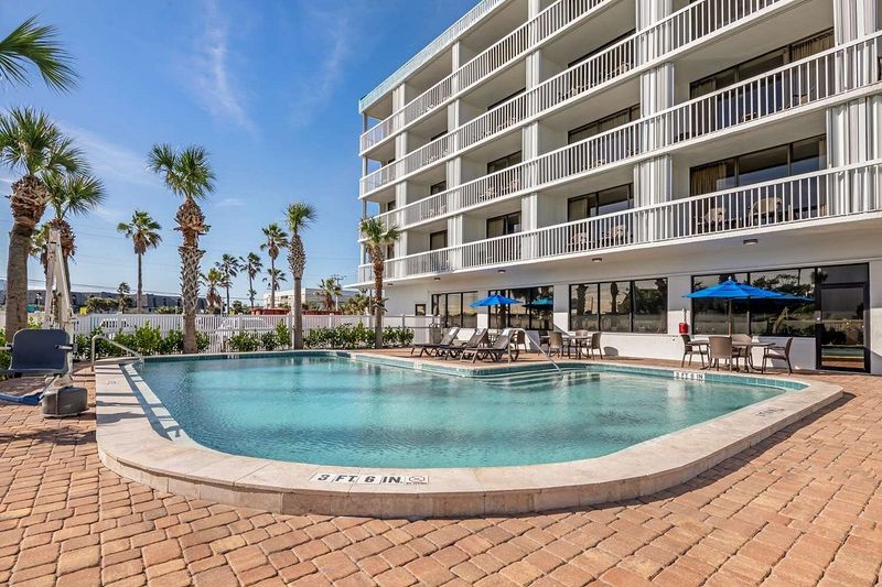 Snooze-Worthy Experience at Courtyard by Marriott