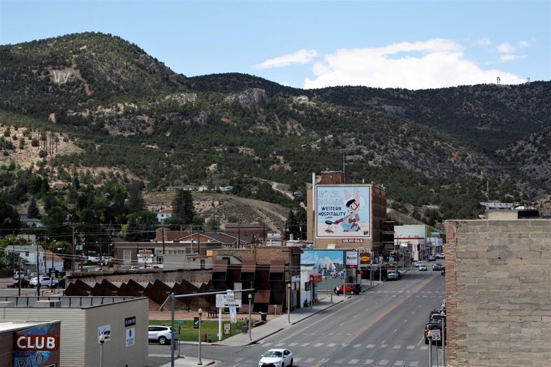 Sock-Hop Spirit in Ely, NV