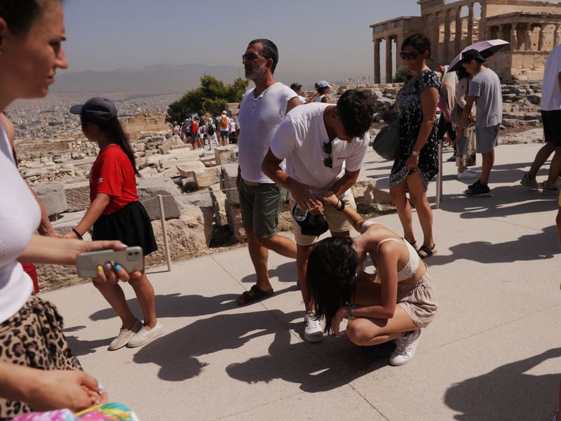 Heatwaves Affecting Travel Plans