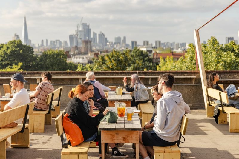 Rooftop Brunch Con: Limited Seating Availability On Busy Holidays