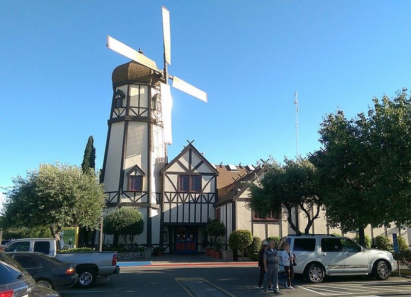 Pea Soup Andersen's in Buellton