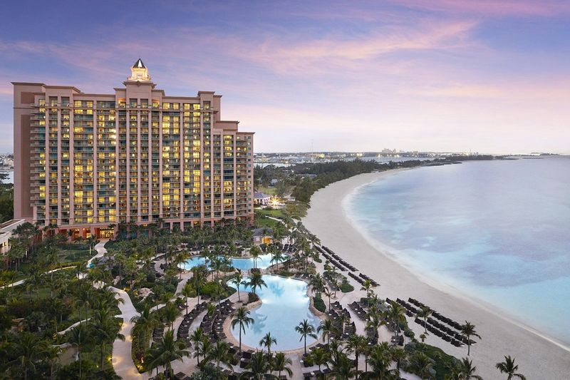 Bahamas' Hidden Costs and Artificial Paradise