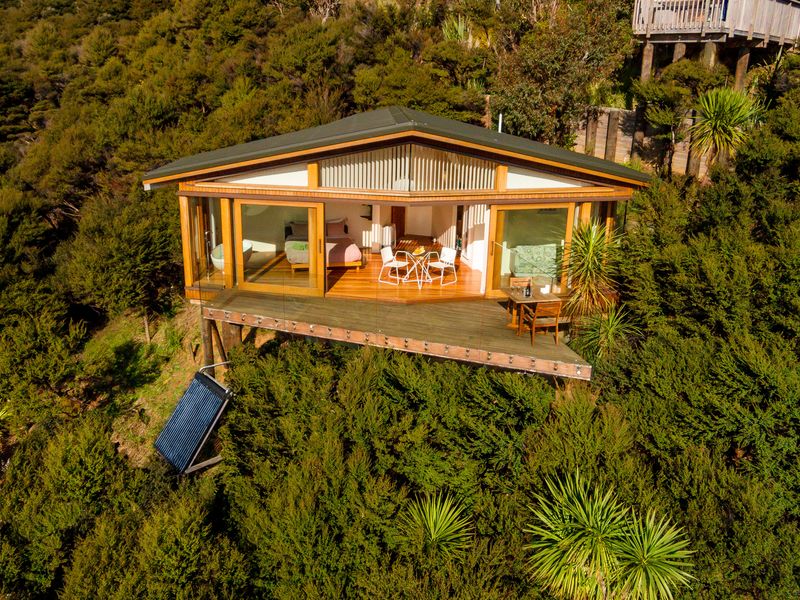 New Zealand Eco-Lodges