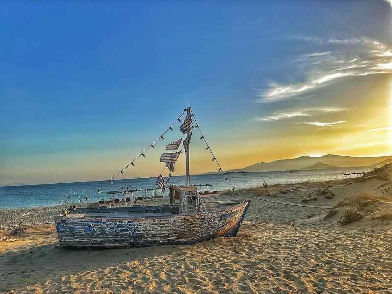 Plaka Beach, Naxos