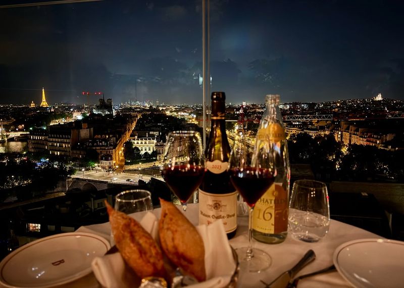 Dine At A Rooftop Restaurant With A View