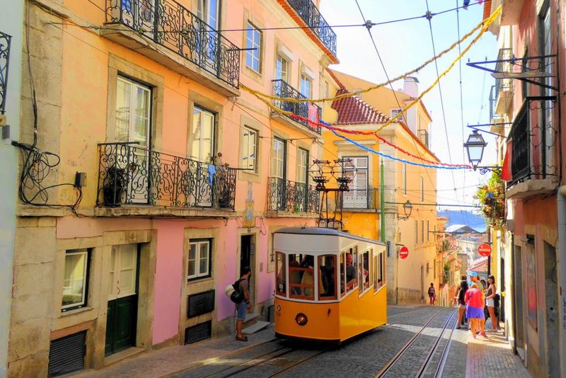 Book Again: Lisbon, Portugal - Affordable European Charm