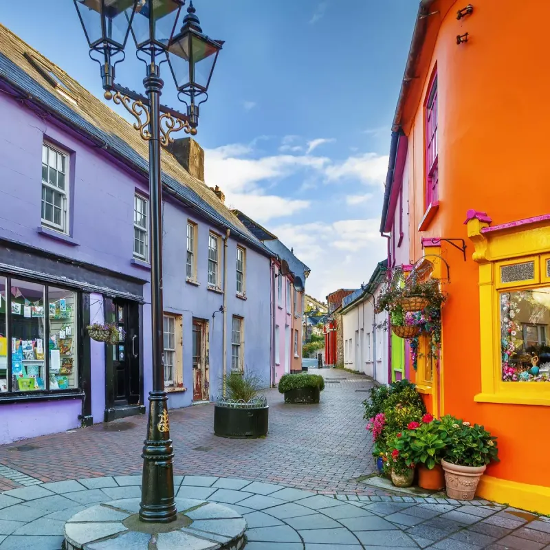 Kinsale: Colorful Foodie Haven