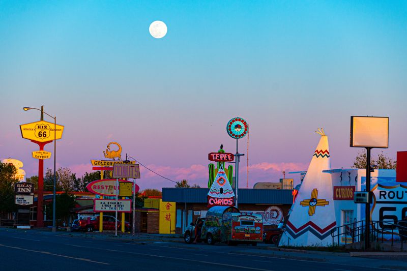 Vintage Neon in Tucumcari, NM