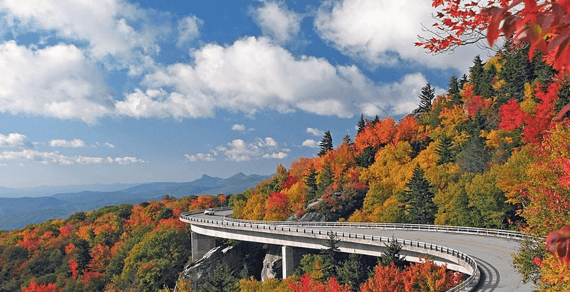 North Carolina – Blue Ridge Parkway At Linn Cove Viaduct