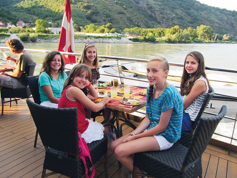 Multigenerational Travel-Friendly