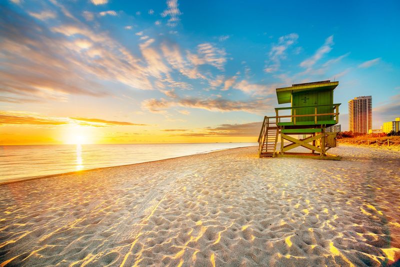 Relax On The Beachfront Promenade
