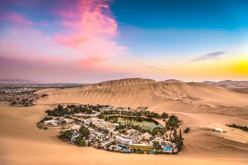 Huacachina Oasis, Peru