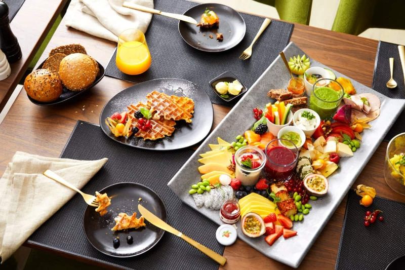 Share Dishes To Sample More Variety