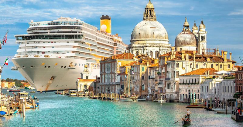 Venice Cruise Ban