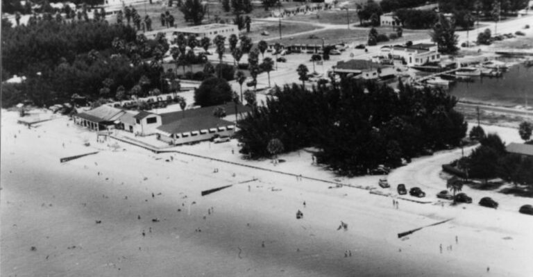 The 15 Florida’s Famous Attractions In Vintage Photos