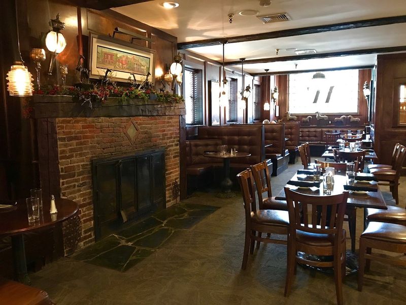 The Whip Bar & Grill, Stowe, Vermont