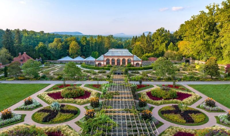 Biltmore Estate Gardens – North Carolina, USA