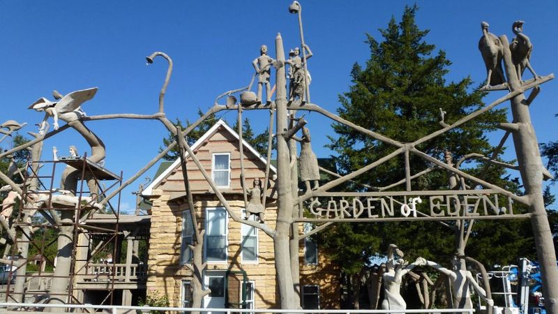 The Garden Of Eden – Kansas