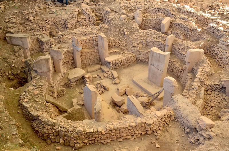 Göbekli Tepe - Turkey (9500 BCE)