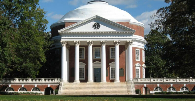 These Are The 10 Most Beautiful Colleges I’ve Seen — And 5 That Look Better Online Than In Person