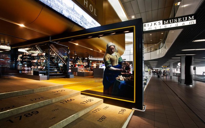 Amsterdam Schiphol: A Miniature Netherlands Experience