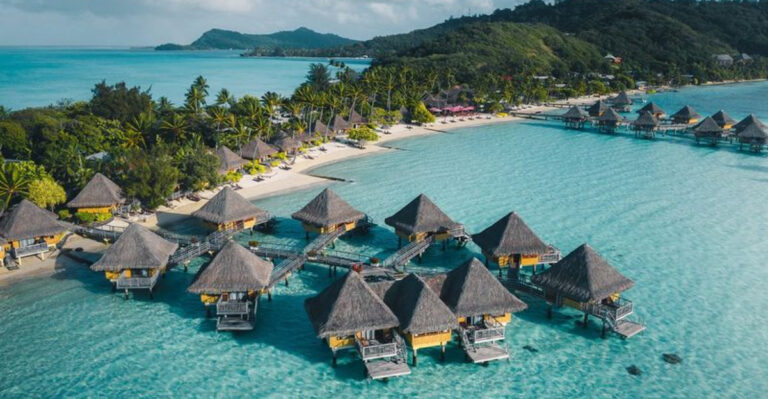 Top 14 Islands Where Tourists Leave Disappointed