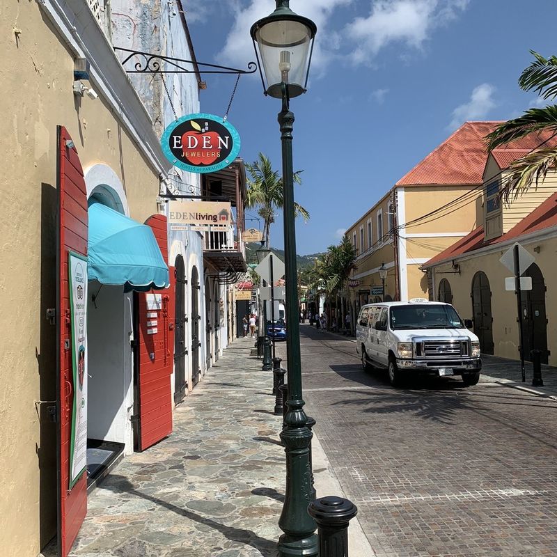 Charlotte Amalie Overfriendly Sellers