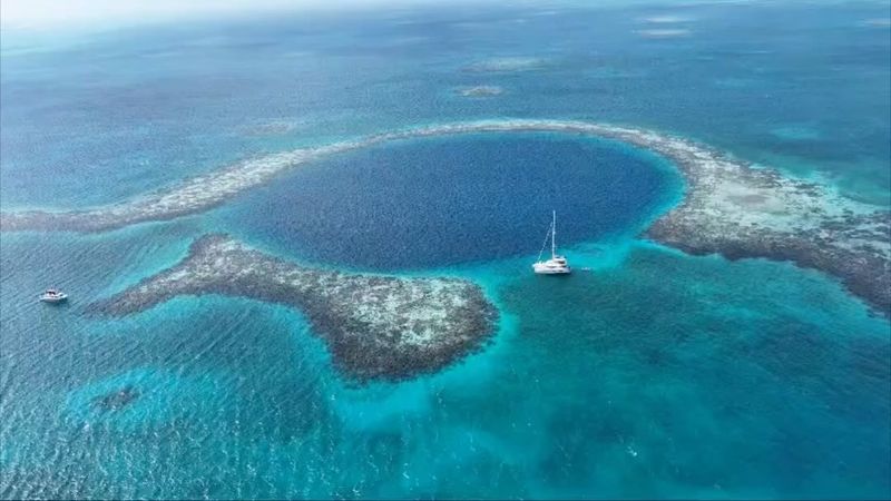 Great Blue Hole, Belize