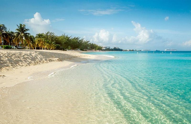 Seven Mile Beach, Cayman Islands
