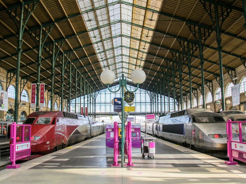 Easy Transport Connections (Paris & Rome Reason)