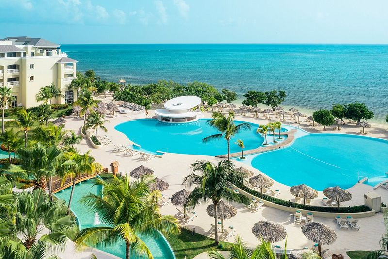 Jamaica's Resort Bubbles Hide Troubling Reality