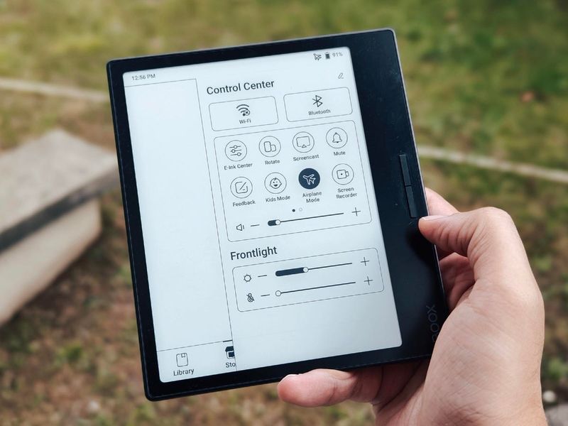 E-Reader Or Lightweight Tablet