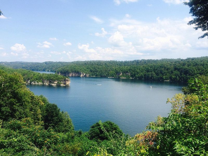 West Virginia – Summersville Lake Beach